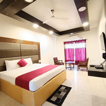 Hotel New Rajdarshan Madikeri Eksteriør bilde