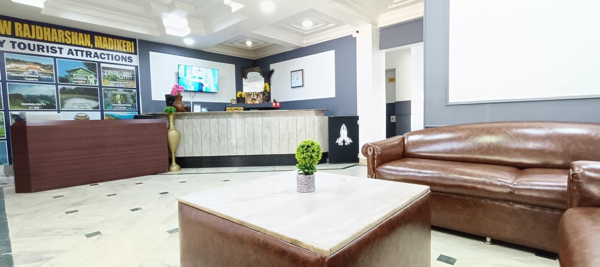 Hotel New Rajdarshan Madikeri Eksteriør bilde