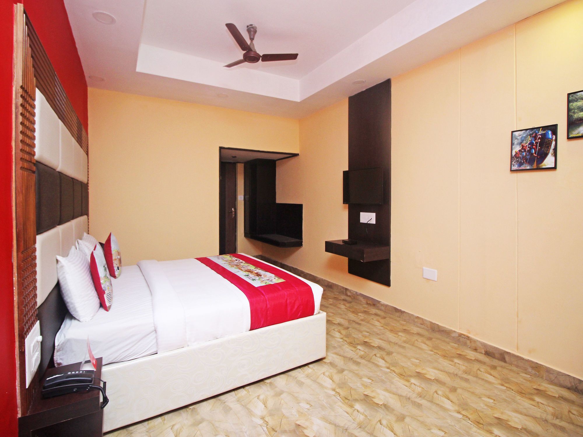 Hotel New Rajdarshan Madikeri Eksteriør bilde